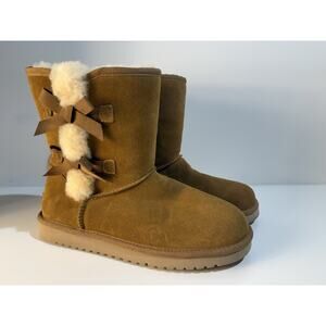 KOOLABURRA BY UGG VICTORIA 1015874 WOMAN’S SHEARLING SHEEPSKIN BOOTS SIZE 10